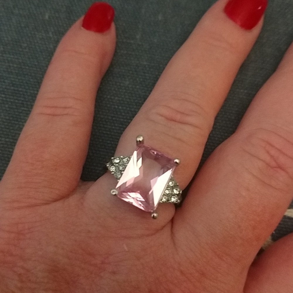 Pretty chic large pink gemstone ring